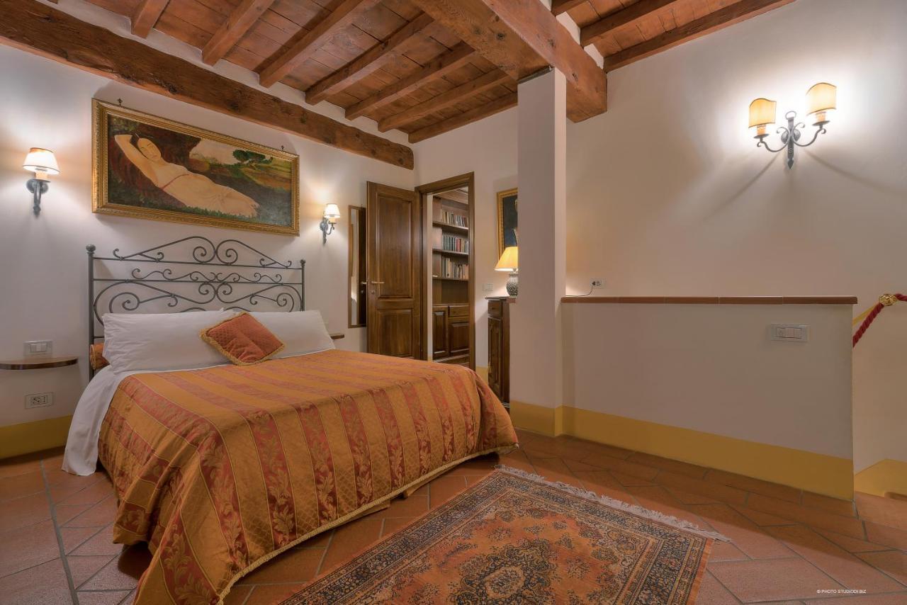 First Of Florence Extérieur photo
