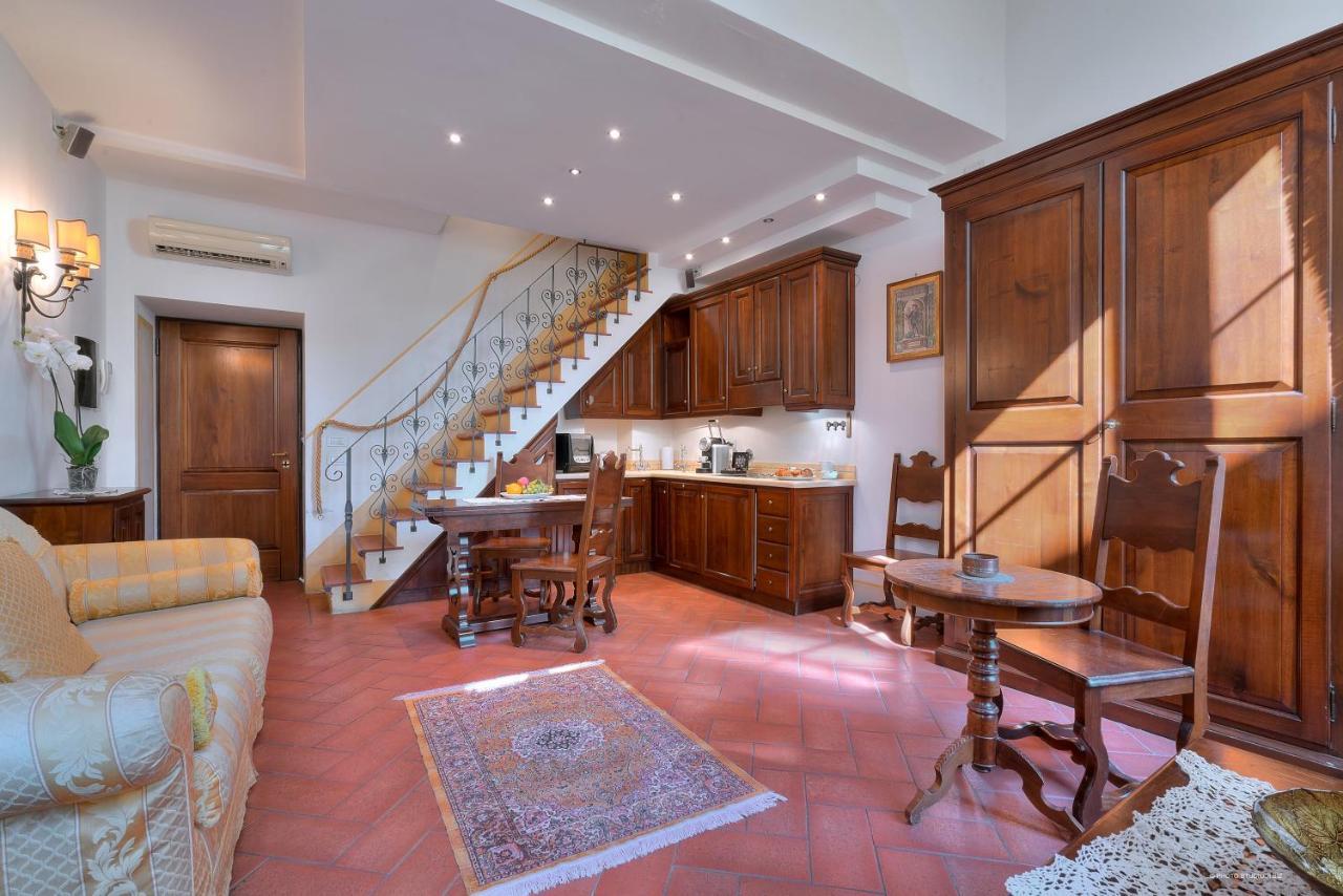 First Of Florence Extérieur photo
