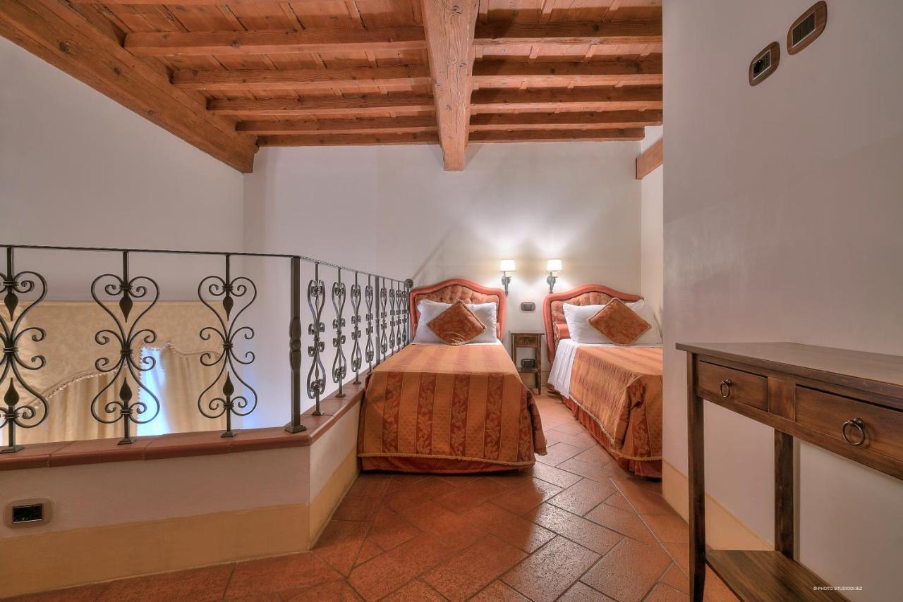First Of Florence Extérieur photo