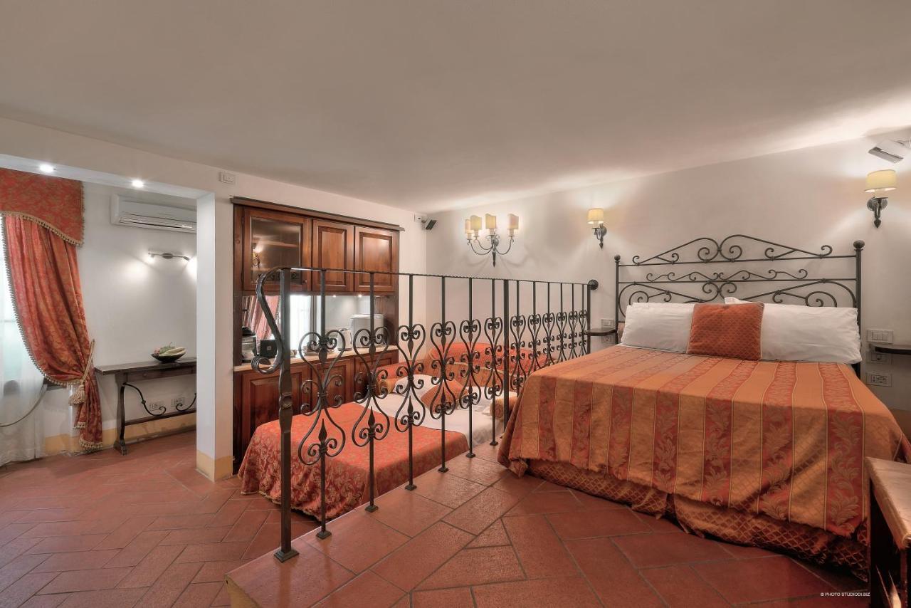 First Of Florence Extérieur photo