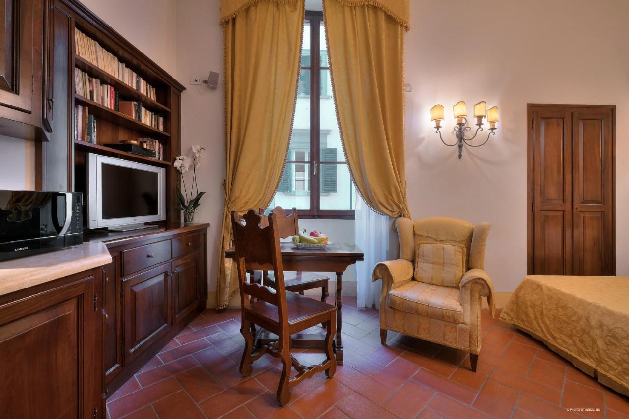 First Of Florence Extérieur photo