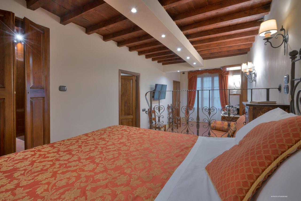 First Of Florence Extérieur photo