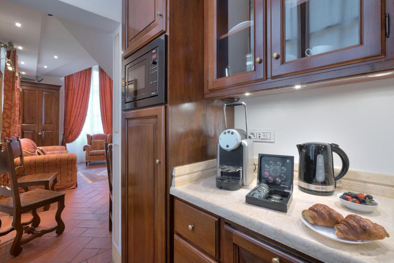 First Of Florence Extérieur photo