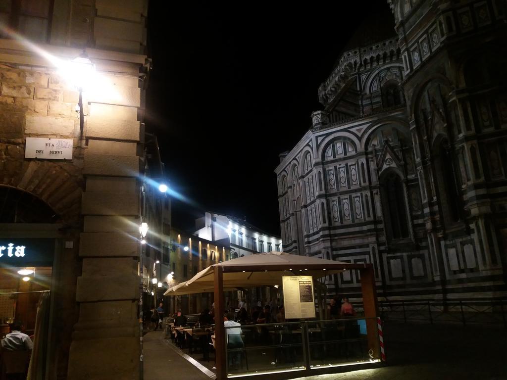 First Of Florence Extérieur photo